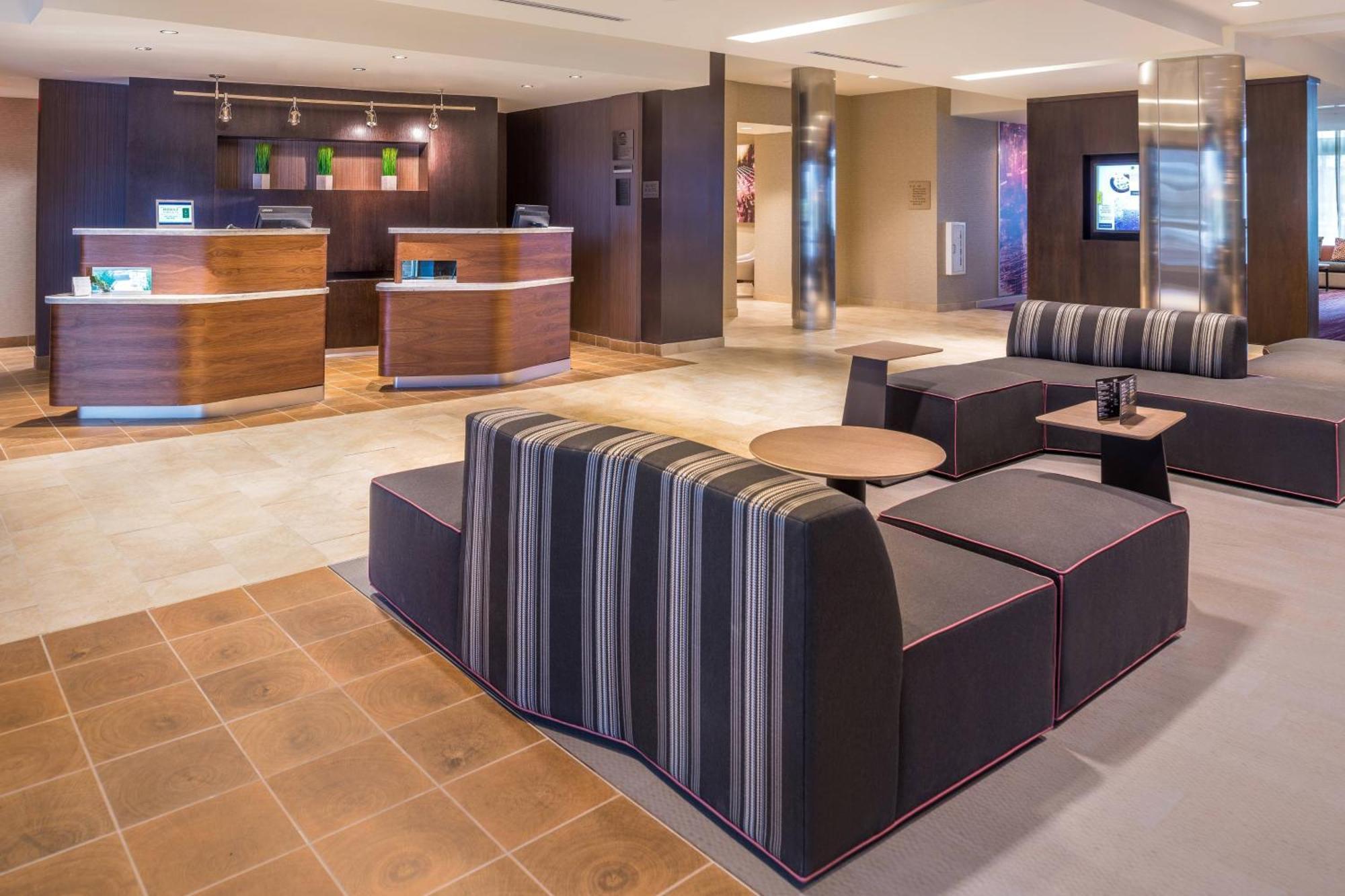 คอร์ตยาร์ด ดีทรอยต์ ฟาร์มิงตัน ฮิลส์ Hotel ฟาร์มิงตันฮิลส์ ภายนอก รูปภาพ